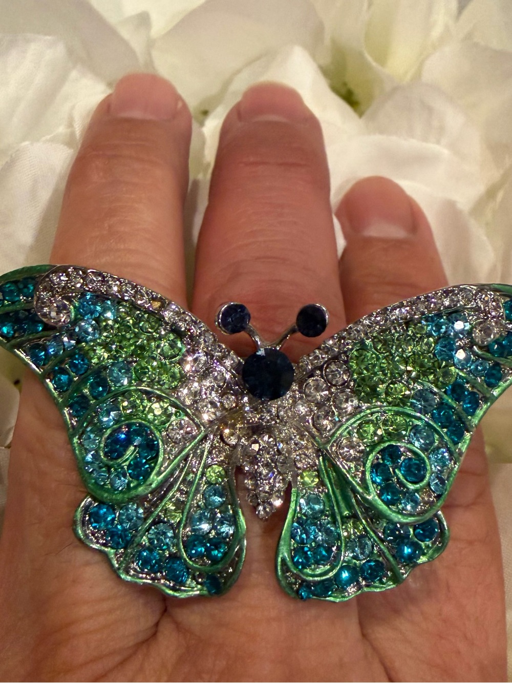 Oversized Rhinestone Butterfly Statement Cocktail Ring - Adjustable - Picture 16 of 16